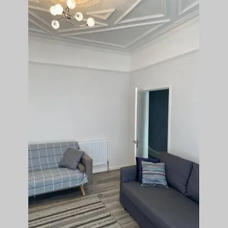 Anfield House Superbly Located For Football/city Holiday home Liverpool
