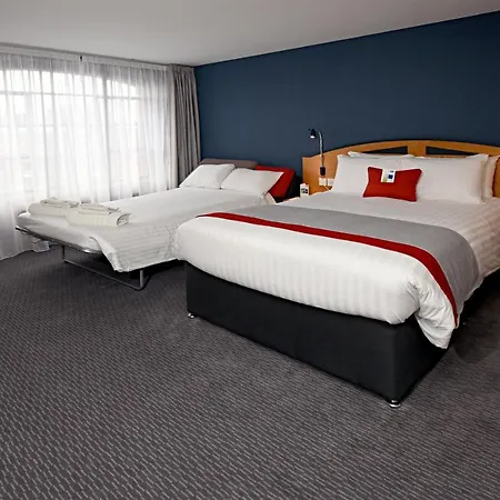 Holiday Express Liverpool-albert Dock By Ihg