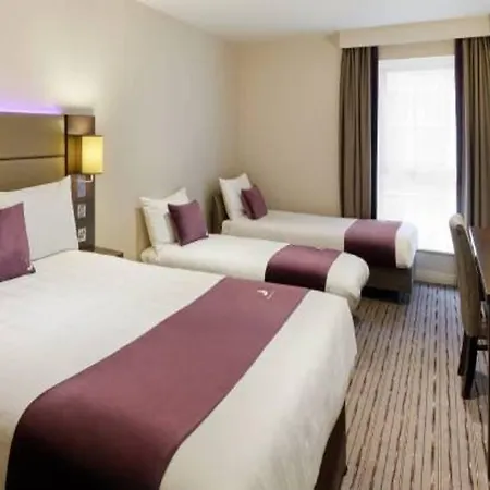Premier Wirral - 3* Heswall
