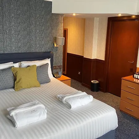Hotel The Liner At 3*