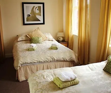 Bed & Breakfast The Liver View 3*