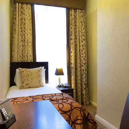 Hotel, Sure Collection By Western 3*