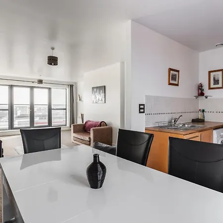 Centre - East Village * ليفربول