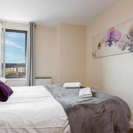 Centre - East Village * ليفربول