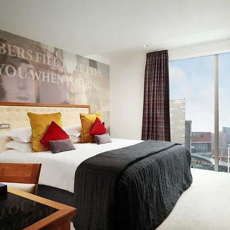 Hard Days Night 4* Liverpool