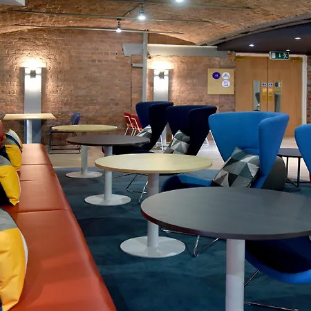 Holiday Express Liverpool-albert Dock By Ihg Hotel 3*