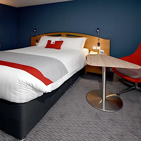 Hotel Holiday Express Liverpool-albert Dock By Ihg 3*