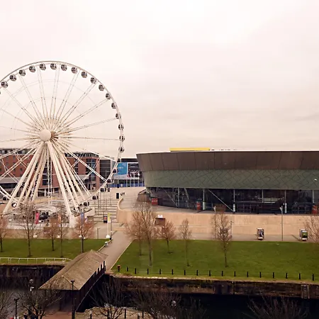 Holiday Express Liverpool-albert Dock By Ihg 3* Liverpool