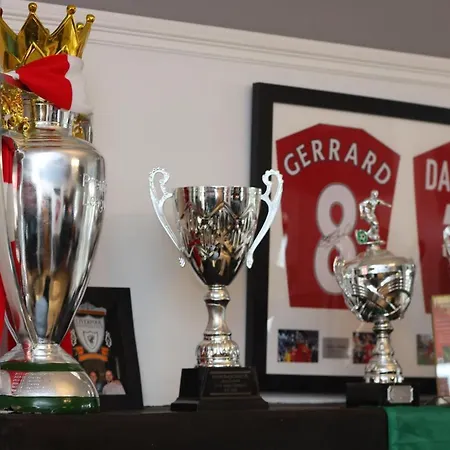 Anfield 3* リヴァプール