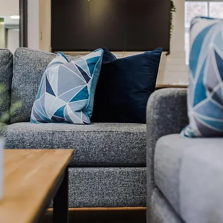 Host & - The Roscoe Coach House בית נופש
