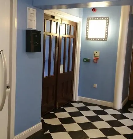 Arena House Hostel Liverpool