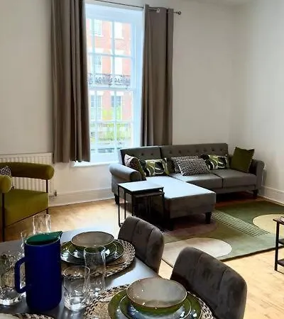 The Quirky Quarter- 2bedrooms * Liverpool