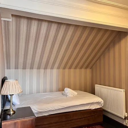 Otel The Mountford - Free Parking