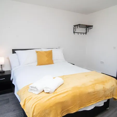 2 Bed 2 Bath Centre Sleep 7 公寓