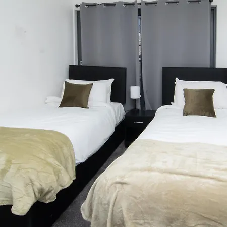 2 Bed 2 Bath Centre Sleep 7 公寓