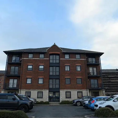 Lägenhet Stunning Location With River View And Parking Space Included Liverpool