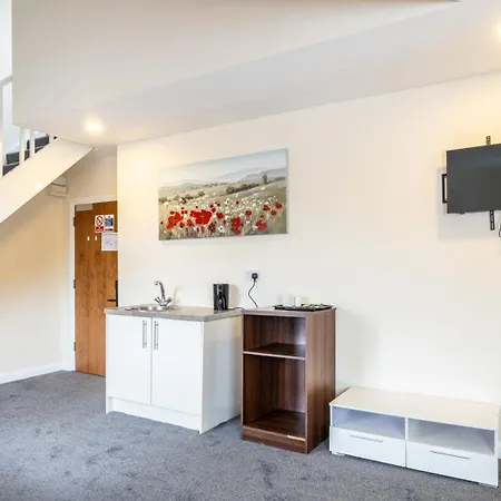 Trivelles Seaforth Hotel