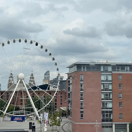 Monarchs Quay Arena By Happy Days Appartement *