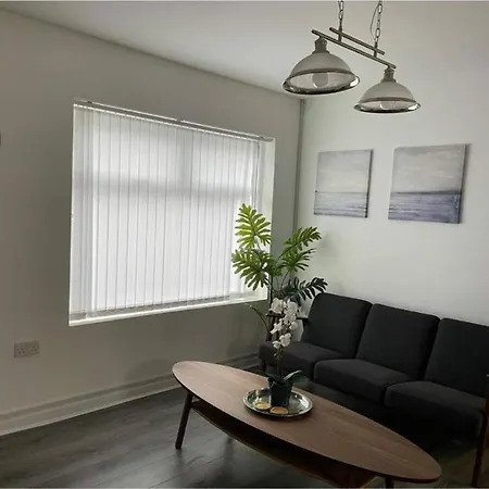 Charming Six Bedroom Townhouse Citystay Close To Centre Liverpool