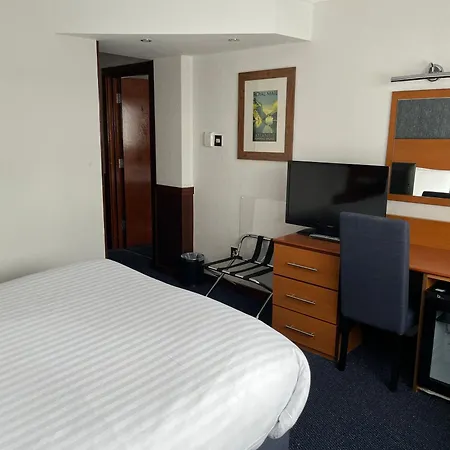 The Liner At Hotel 3*