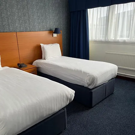 The Liner At Hotel