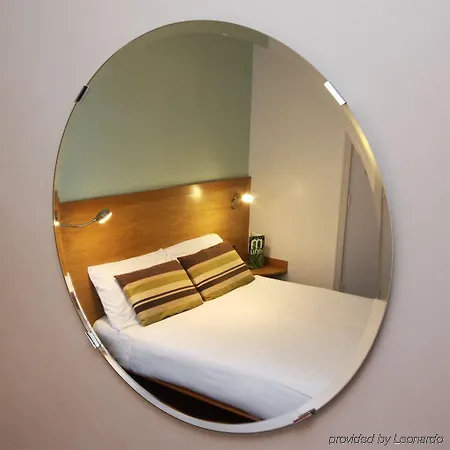 The Dolby - Free Centre Parking Hotell