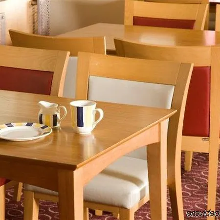 Hotel Holiday Express Liverpool-albert Dock By Ihg Liverpool