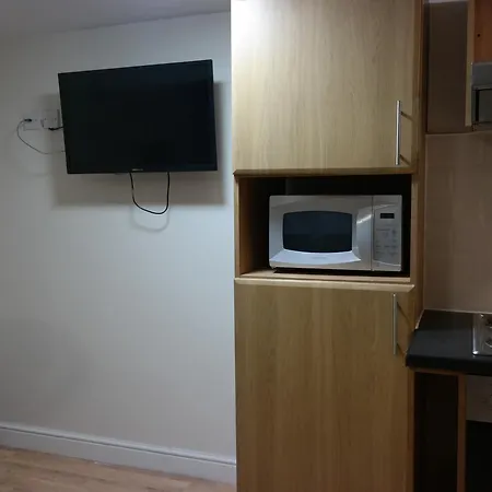 Arena House Hostel
