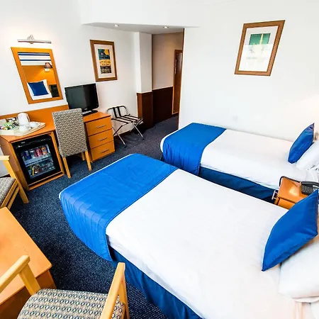 Hotel The Liner At 3*