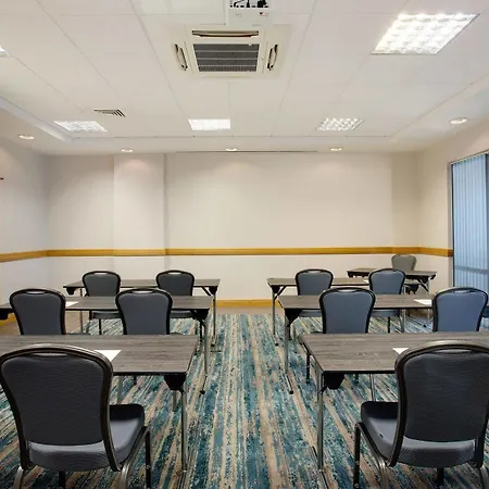 Hotel Leonardo 4*