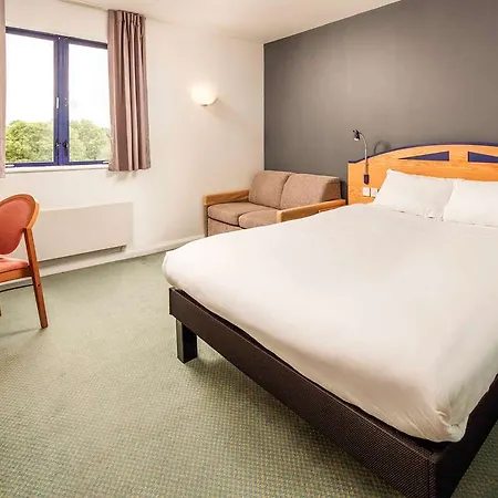 Ibis Centre Dock - One Liverpool