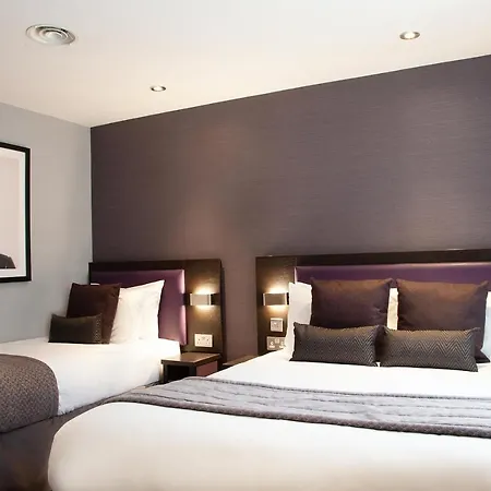 Aparthotel Epic Duke Street 4*