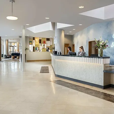 Leonardo Hotel