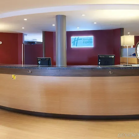 Holiday Express Liverpool-albert Dock By Ihg
