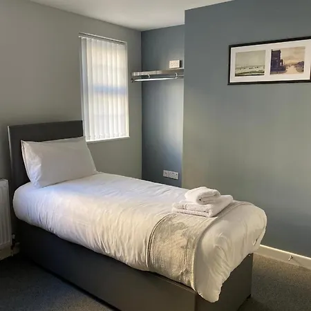 Hotell Brownlows Formerly Riley's 2*