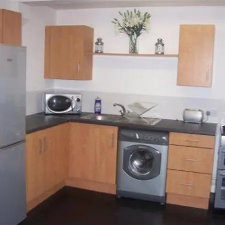 Oyo Arinza Apartments, 3*