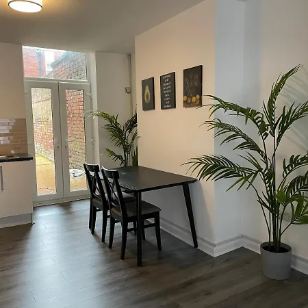 Citystays With Free Parking Rum i privatbostad Liverpool