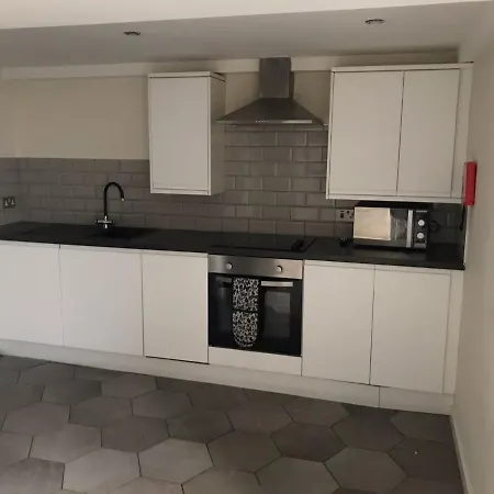 Luxe Near Albert Docks - 3 Graces - One - Business, Contract & Corporate Ready Apartment