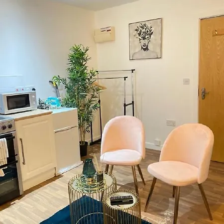 Citynights With Free Parking * Liverpool