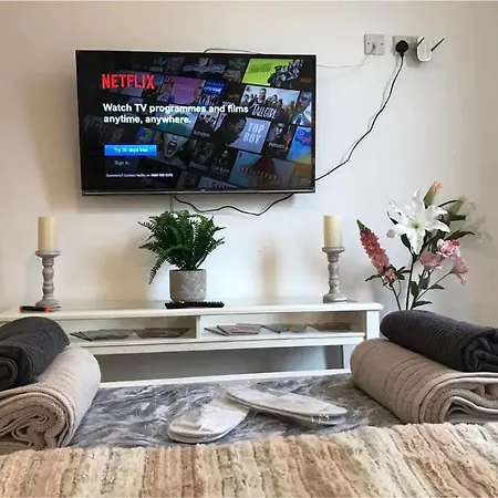 Citynights With Free Parking Aparthotel