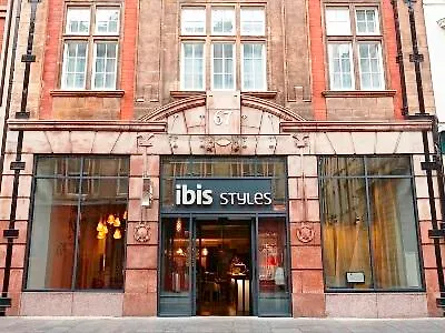 利物浦中心戴尔街宜必思尚品酒店 - 卡文区 3*
