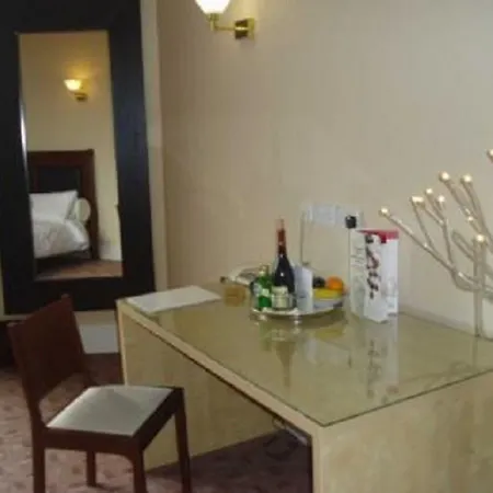 The Devonshire House Отель Ливерпуль