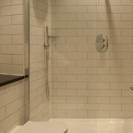 Hotel, Sure Collection By Western Hotel 3*