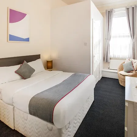 Oyo Palatine Inn Liverpool