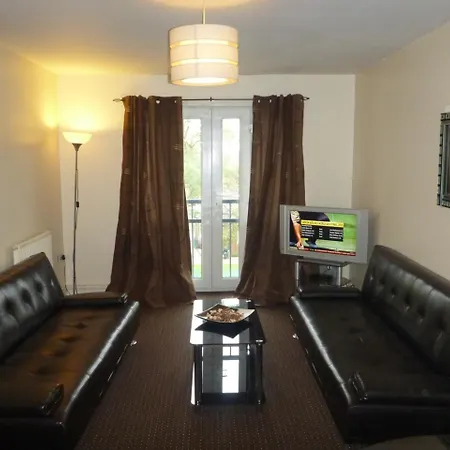 Oyo Arinza Apartments, Liverpool