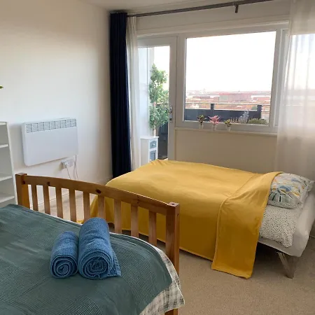 Liverpool Rooms Accommodation *
