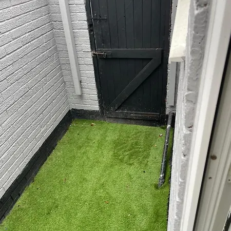 Luxury Spacious 2 Bedroom Home. Appartement *