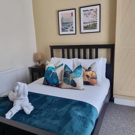 度假居 Toffees Townhouse A 2 Bed House In 1 Mins Walk To Goodison Park 利物浦