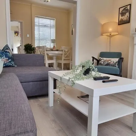 Toffees Townhouse A 2 Bed House In 1 Mins Walk To Goodison Park * 利物浦
