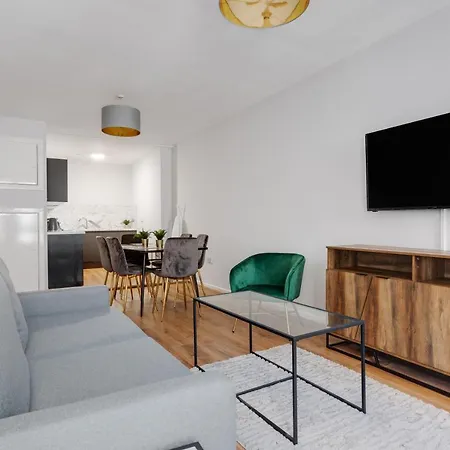 Stanley St By Guestfirst Aparthotel *